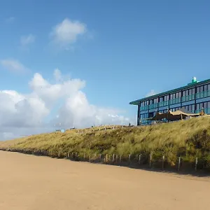 https://beachhouse-hotel.zandvoort-hotels.com