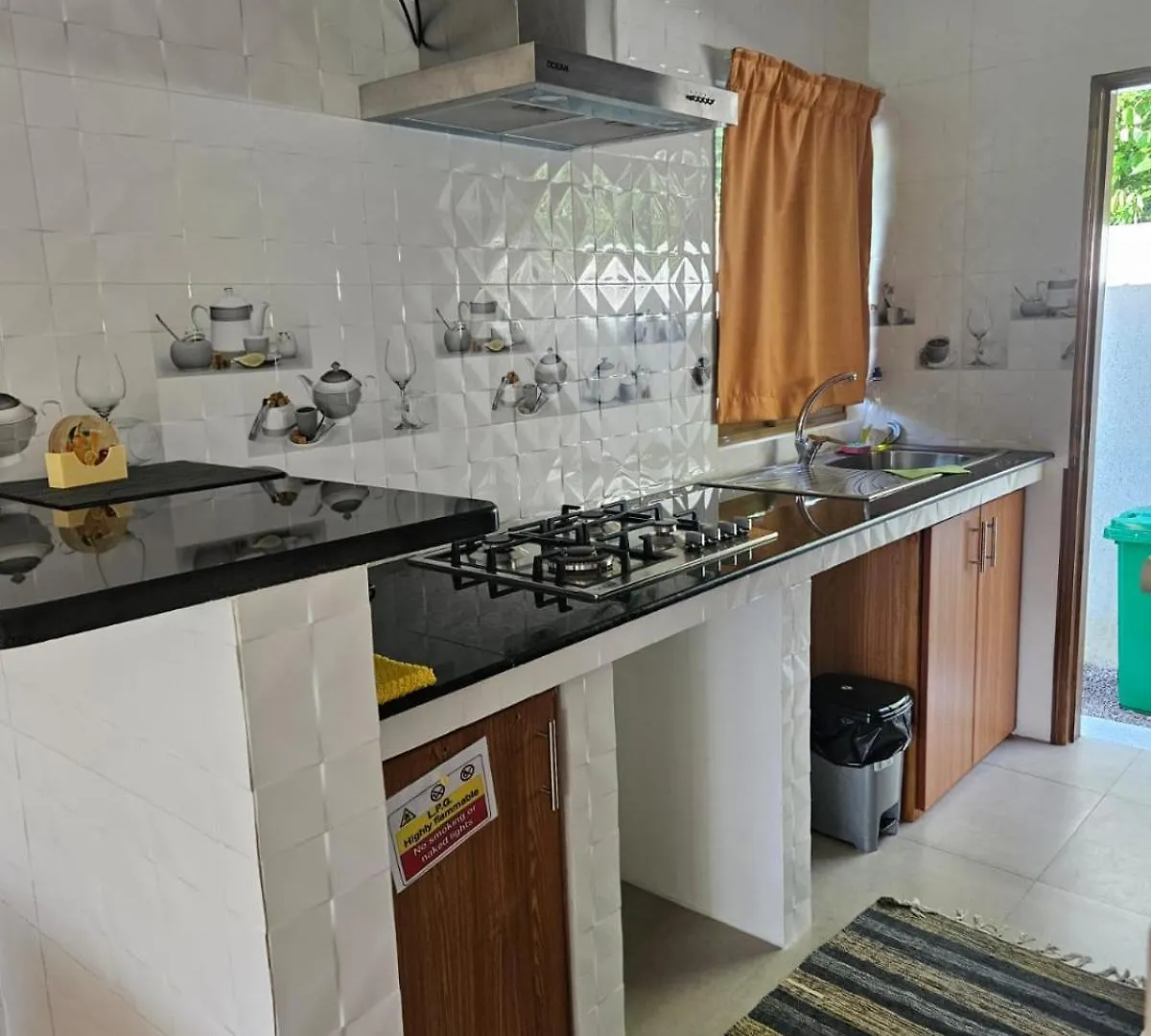 Solea Self Catering Hotel Victoria 0*,  Seychellerne